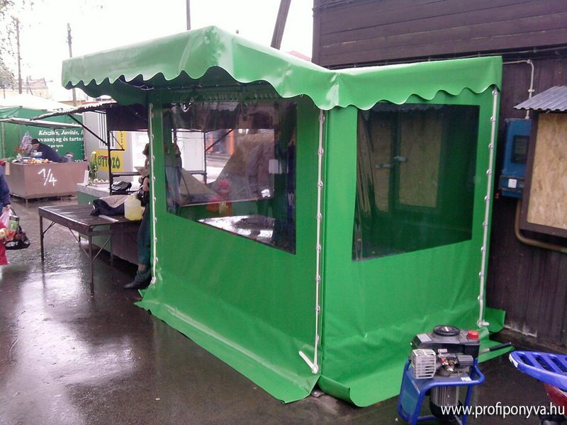 Zöldséges piaci sátor